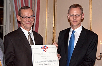 AET bekommt den Exportpreis 2010 der französisch-dänischen Handelskammer (Chambre de Commerce Franco-Danoise) verliehen.